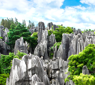昆明西山龍門8日~石林、大理洱海、麗江玉龍雪山、雙秀、VIP三排椅