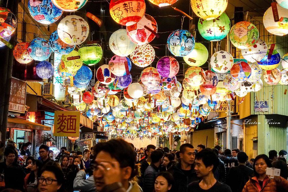 /material-alias/旅遊新資訊/燈籠隧道2.jpg